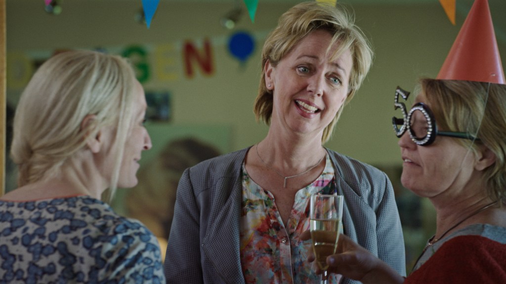FILM REVIEW – Women and Wine: Recognizable short movie about women and&nbsp;friendship
